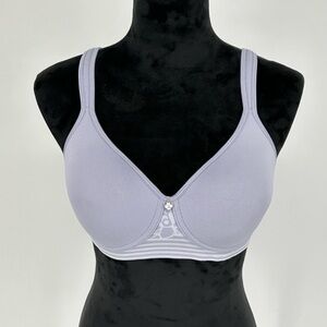 NEW Breezies Women’s Floral Stripe Seamless Wirefree T-Shirt Bra Wisteria Z9